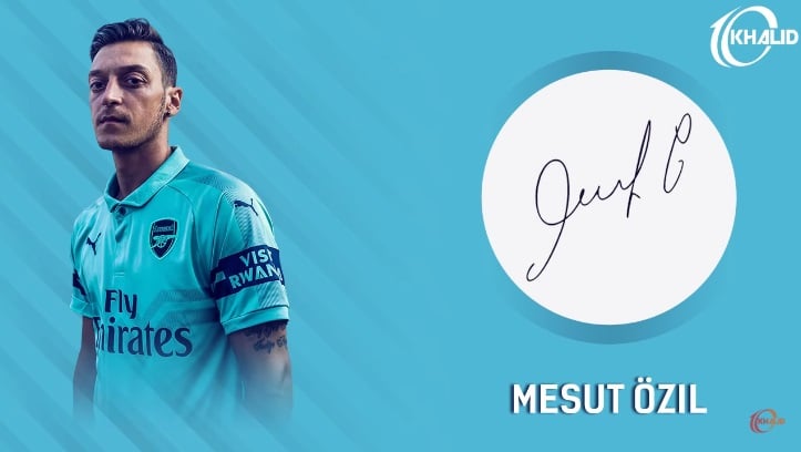 Jogadores e seus respectivos autógrafos: Mesut Özil
