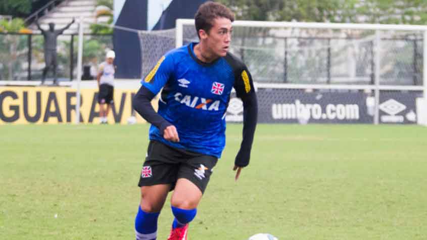 Romarinho - Revelado em São Januário, o filho do Peixe voltou para casa em 2015. Disputou quatro partidas e não fez gols.