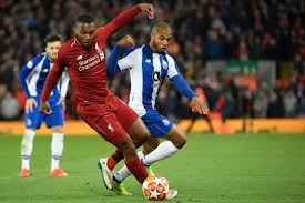 Sturridge: ex-atacante do Liverpool, o inglês está sem clube e atualmente cumpre uma suspensão que dura até julho. Aos 30 anos, pode assinar sem custos com qualquer clube.