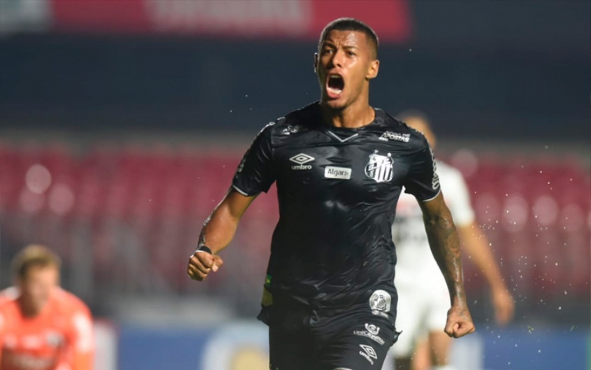 Arthur Gomes - O atacante tem contrato com o Santos até 30/12/2021. Seu valor de mercado, segundo o Transfermarkt, é de 1,3 milhões de euros (cerca de 7,2 milhões de reais). 