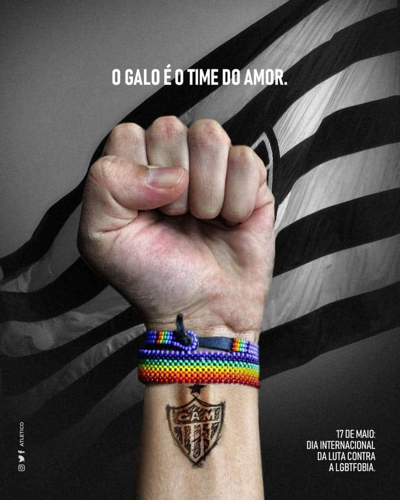 O Atlético-MG aproveitou um dos cantos da torcida para mostrar seu apoio ao combate à LGBTfobia.