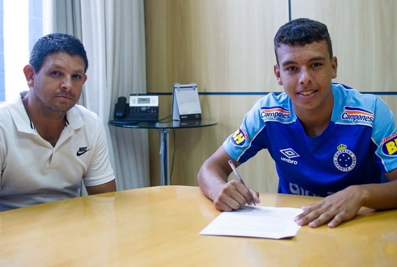 Vinícius Popó (Cruzeiro) - 19 anos - Valor da multa rescisória:  R$ 400 milhões.