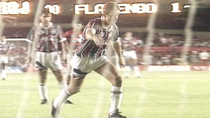 No último ano pelo Tricolor, Ézio marcou um dos gols da vitória por 4 a 3 do Fluminense contra o Flamengo, em uma partida que entrou para a história dos clássicos. Renato Gaúcho (com um golaço, por cobertura) e Rogerinho marcaram os outros gols.