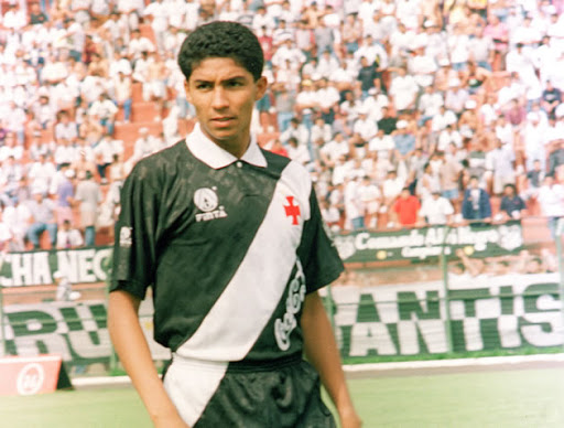 Jardel não era querido por boa parte da torcida vascaína, que contestava seu estilo atabalhoado. O bom desempenho no jogo decisivo, contra o Fluminense, chamou a atenção do Grêmio, que o contratou em 1995.