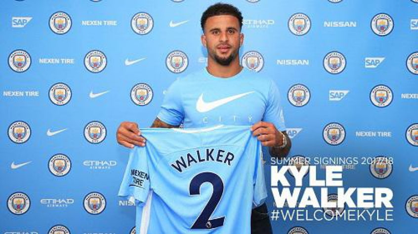 Kyle Walker, do Manchester City, furou a quarentena em quatro momentos diferentes. Segundo a imprensa internacional, uma delas foi uma “festa sexual” com duas prostitutas em seu apartamento. Depois disso, o Manchester City teria perdido a paciência com o lateral e deve negociá-lo, sendo a Inter de Milão o destino mais provável, segundo o ‘Daily Mail’.