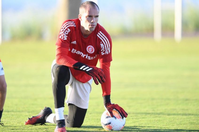 Marcelo Lomba (34 anos) - Goleiro do Internacional