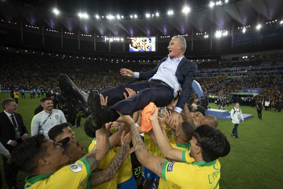 Mesmo com a eliminação na Copa, Tite continuou como treinador da Seleção. Em 2019, foi campeão da Copa América disputada no Brasil, ao vencer o Peru na final, disputada no Maracanã.