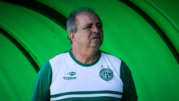 Vice-campeão da Série B do Brasileirão e do Campeonato Paulista pelo Guarani, Vadão comandou o Bugre cinco vezes. Infelizmente, o técnico que também ja treinou a Ponte Preta faleceu em 2020
