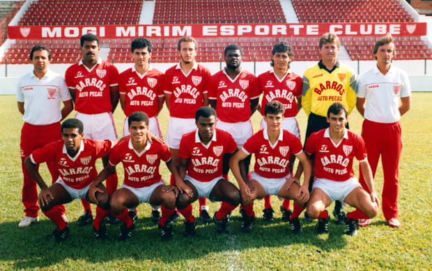 Seu início como técnico se deu no Mogi Mirim, na década de 90. O seu estilo de jogo foi chamado de ‘Carrossel Caipira’, em referência à Holanda de 74, e, naquele trabalho, ajudou a projetar, entre outros nomes, o craque Rivaldo. No total, ele teve duas passagens pelo clube.