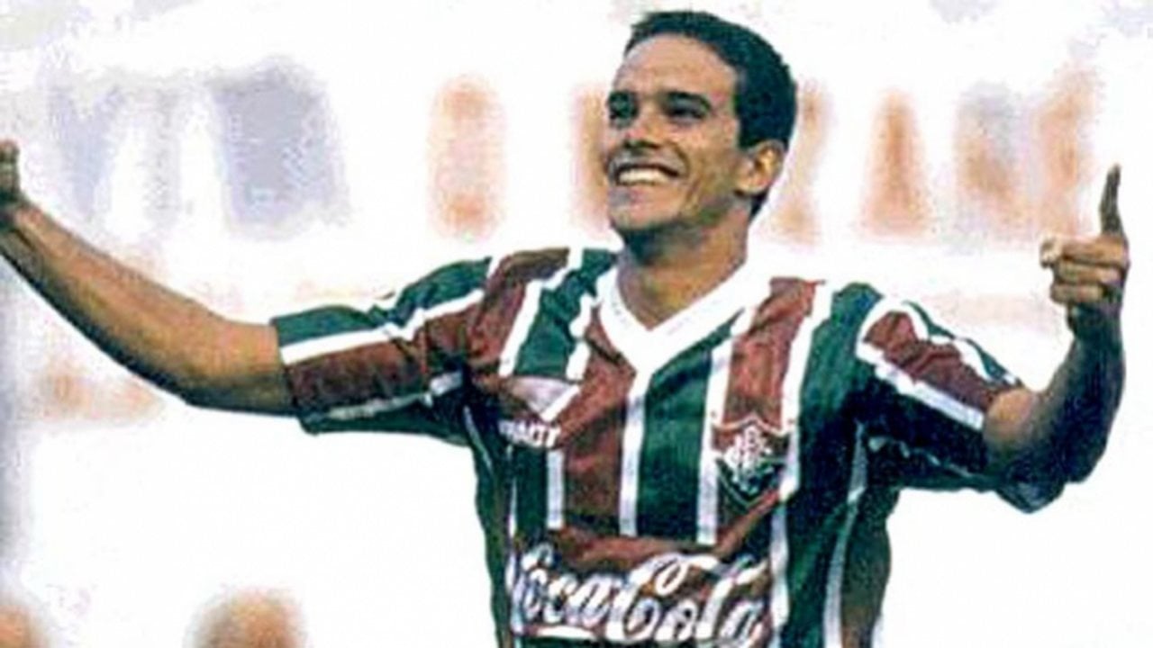 11º - Ézio - 1991/1995 - 119 gols em 237 jogos