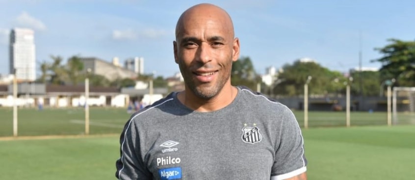 Edinho encerrou a carreira em 1999, aos 29 anos. Passou pela Comissão Técnica do Santos em 2015, quando encarou a carreira de técnico até 2017, com passagens por Mogi Mirim, Água Santa e Tricordiano. Após problemas com a Justiça (foi preso por 12 anos e 11 meses por envolvimento em esquema de lavagem de dinheiro e tráfico de drogas) , o jogador retornou ao Peixe em 2019 para atuar como Coordenador Técnico e de Desenvolvimento.