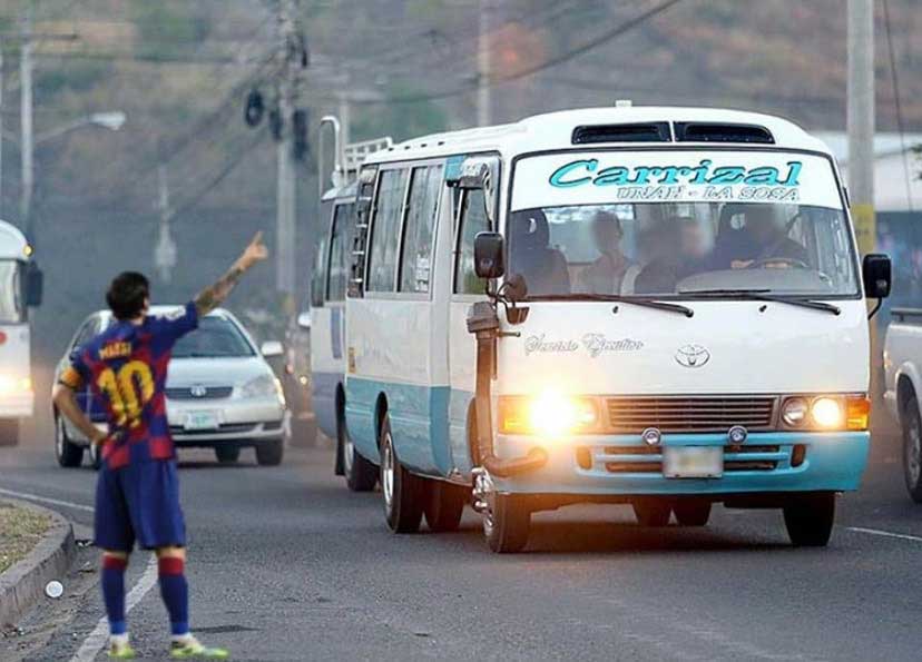 A comemoração de Lionel Messi após marcar o gol também rendeu brincadeiras