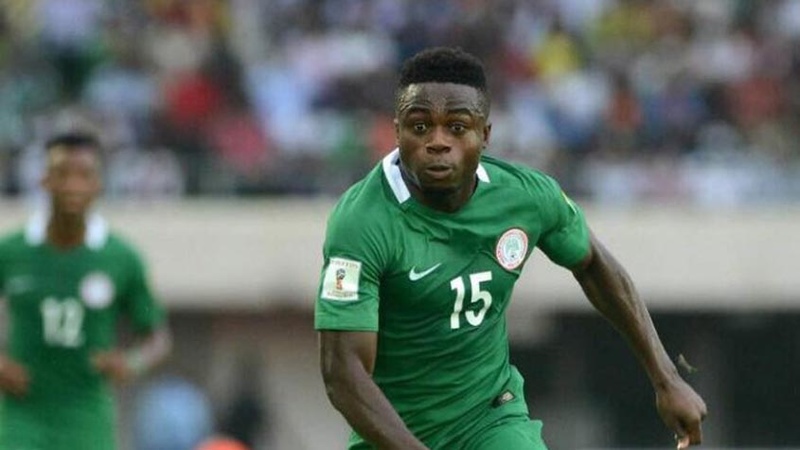 FECHADO - O Nantes confirmou nesta segunda-feira (15) que exerceu a opção de compra do nigeriano Moses Simon, que estava emprestado pelo Levante. O valor da operação será de cinco milhões de euros (cerca de R$ 29 milhões). 