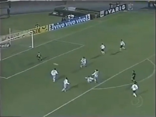 5) Gol em virada heroica: Corinthians 3 x 2 Paysandu - 21/7/2005 - 13ª Rodada do Brasileirão-2005: em jogo que o Timão saiu atrás do placar, virou e tomou o empate novamente, foi preciso a estrela de Jô para marcar um belo gol, aos 41 minutos do segundo tempo, e conquistar a vitória.
