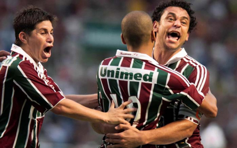 Fluminense: Diego Cavalieri; Mariano, Gum, Leandro Euzébio e Carlinhos; Valencia, Diguinho, Deco e Conca; Emerson Sheik e Fred.