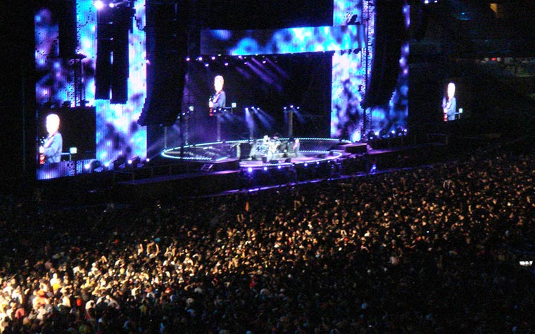 Ainda no Maracanã, em 2007, The Police juntou 70 mil pessoas no estádio.