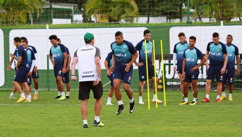 10° - Goiás - No elenco do Esmeraldino, três jogadores tiveram resultado positivo para o coronavírus, de acordo com nota enviada pelo clube. Os nomes das pessoas que testaram positivo não foram divulgados.