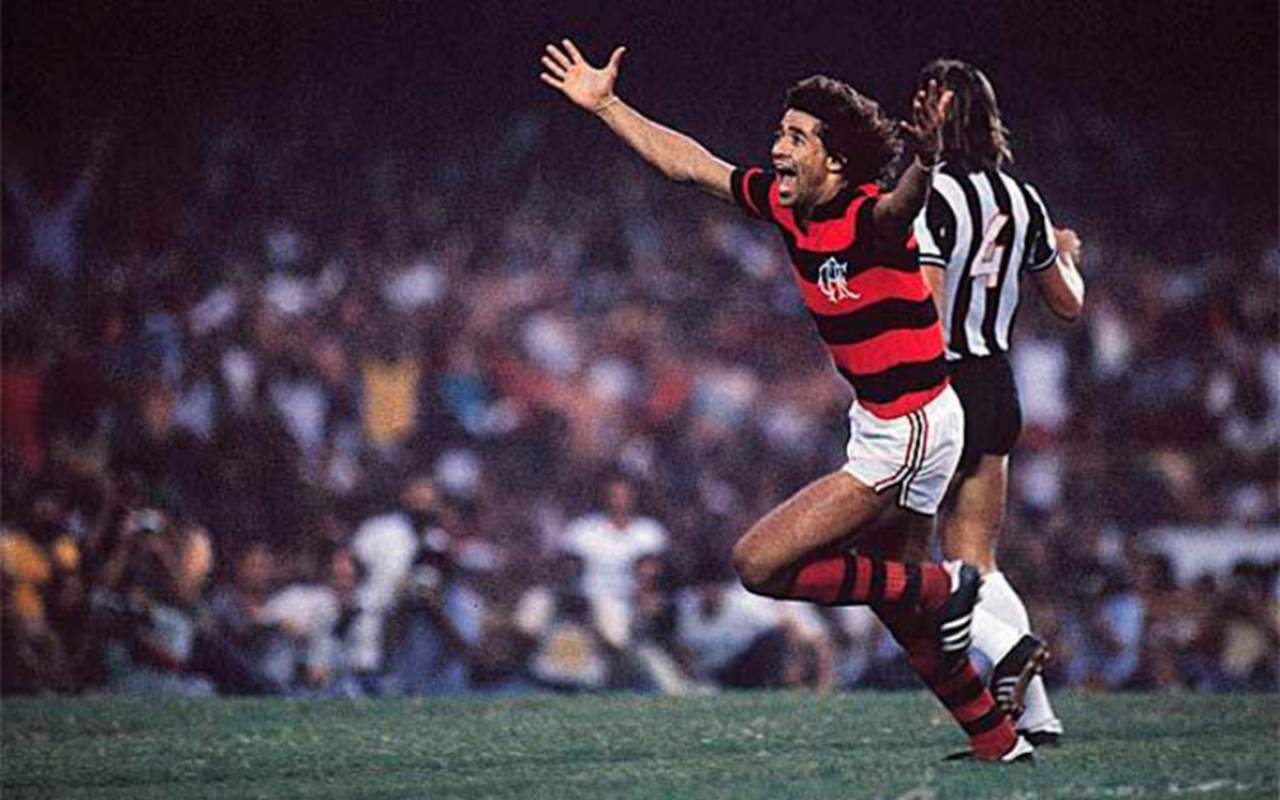 Campeonato Brasileiro 1980 - IDA: Atlético-MG 1 x 0 Flamengo – VOLTA: Flamengo 3 x 2 Atlético-MG (Campeão)