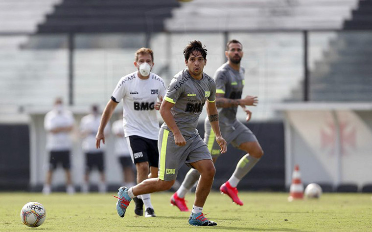 O Vasco voltou aos treinos no dia 28, em São Januário. Dezesseis jogadores do elenco tiveram resultado positivo nos exames de COVID-19. Naquele momento, continuavam liberadas apenas atividades de "fisioterapia".