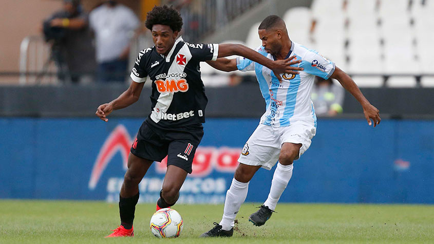 Quando a bola voltou a rolar, no final de junho, o time tinha Henrique de zagueiro, Yago Pikachu de meia, Vinícius como lateral... assim se deram a vitória sobre o Macaé e sobre o Madureira. Mesmo assim, a classificação para a fase final do Carioca não foi possível.