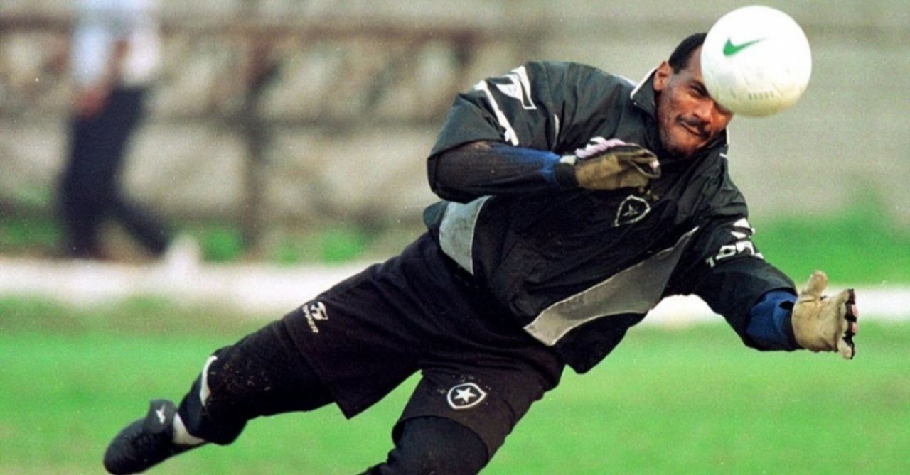 Um dos heróis do título brasileiro de 1995, WAGNER completa a lista com 412 jogos. Também goleiro, ele ainda venceu um Carioca e um Rio-São Paulo pelo clube.