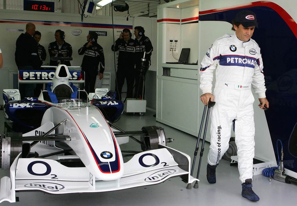 Em 2006, a Sauber deu a chance para Zanardi testar um carro de F1 em Valência. Foi a primeira vez que um piloto amputado andou com um carro da categoria