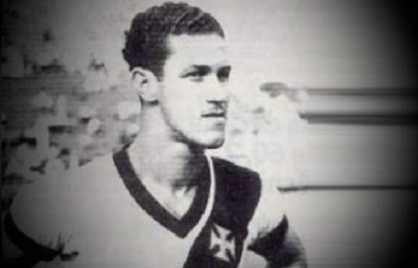 12/06/1951 - Vasco 4x0 Arsenal-ING - Gols do Vasco: Ademir Menezes (Foto), Dejayr, Tesourinha e Friaça