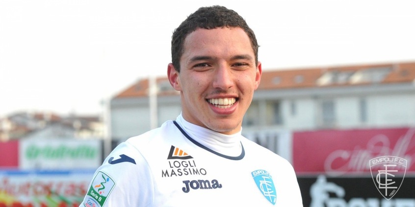 ESQUENTOU - De acordo com o RMC Sport, o meia argelino Ismael Bennacer, do Milan, pode se transferir para o Manchester United. Os Red Devils pode desembolsar até 50 milhões de euros (R$ 286 milhões) pelo jogador.