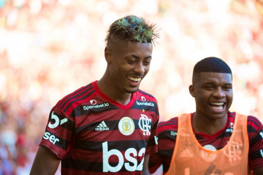 Em partida pela 30ª rodada do Brasileirão de 2019, Bruno Henrique deu o caminho da vitória do Fla sobre o Corinthians, por 4 a 1, com três gols marcados e atuação impecável