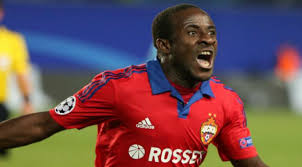 O atacante marfinense Doumbia está sem clube desde que deixou o Sion, da Suíça, em março de 2020. Seu valor de mercado, segundo o Transfermarkt, é de 1,2 milhão de euros (cerca de sete milhões de reais).