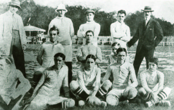 No ano de 1912, o Grêmio não teve piedade diante do Nacional de Porto Alegre. O Tricolor gaúcho fez incontestáveis 23 a 0, em jogo válido pelo Campeonato Citadino.