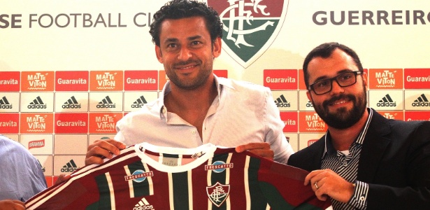 Em janeiro de 2015, apesar da saída do então patrocinador Unimed, Fred renova com o Fluminense.