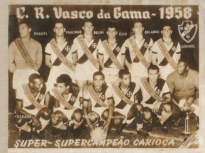 Vasco 1 x 1 Flamengo - 17/1/1959 (Super-supercampeonato de 1958) - O nome é este mesmo. Era a decisão da temporada anterior, uma das mais equilibradas de todos os tempos do futebol do Rio. O Rubro-Negro e o Botafogo fizeram jogo duro na reta final, e somente após dois triangulares é que o título ficou com o time de São Januário.