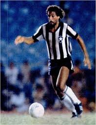07/02/1979 - Botafogo 7 x 0 Fluminense de Friburgo - Gols do Botafogo: Luisinho Lemos (foto) (3), Gil (3) e Tiquinho