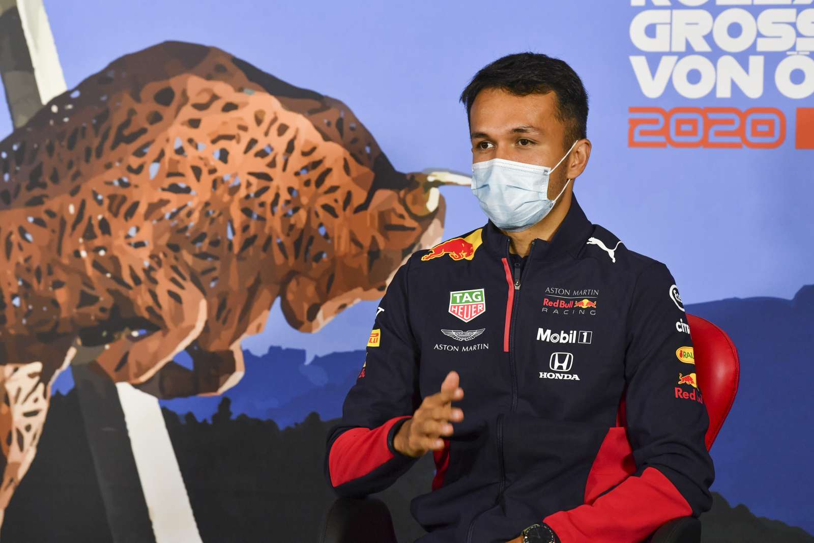 Alex Albon, parceiro de Verstappen, vive a esperança de conquistar o primeiro pódio da carreira em 2020 