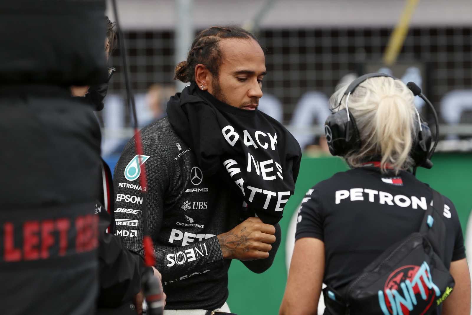 Lewis Hamilton, porém, achou o protesto desorganizado e reclamou com a F1