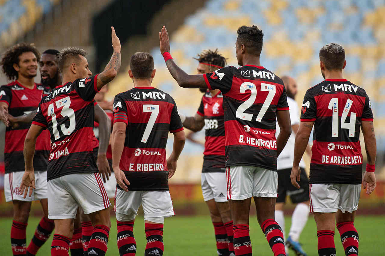 Flamengo 2x0 Volta Redonda (Semifinal da Taça Rio) - Escalação: Diego Alves; Rafinha, Rodrigo Caio, Léo Pereira e Filipe Luís; Willian Arão (Thiago Maia), Gerson (Diego), Everton Ribeiro (Michael) e Arrascaeta (Vitinho); Bruno Henrique (Pedro) e Gabigol. Gols: Bruno Henrique (2).