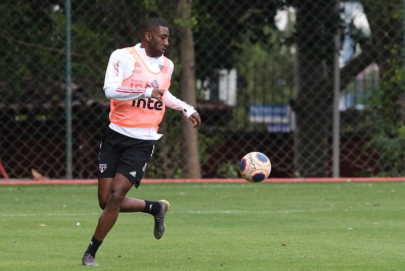 Gonzalo Carneiro - 25 anos - Atacante - Último clube: São Paulo - Sem clube desde: