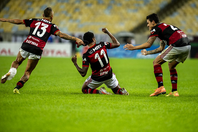 Flamengo 1x0 Fluminense (volta da Final do Campeonato Carioca) - Escalação: Diego Alves; Rafinha (Gustavo Henrique), Rodrigo Caio, Léo Pereira e Filipe Luís (Renê); Willian Arão, Gerson (Diego), Arrascaeta (Michael) e Everton Ribeiro; Bruno Henrique e Pedro (Vitinho). Gol: Vitinho.