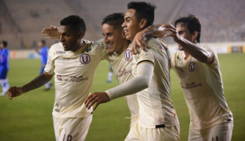 Universitario: 2º colocado do Campeonato Peruano - Entra diretamente na fase de grupos.