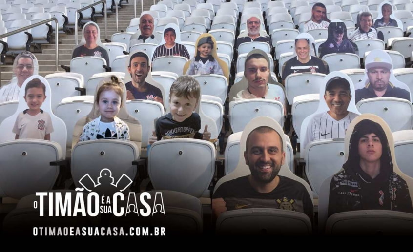 O Corinthians lançou a ação ‘O Timão é a sua casa’, que levará ao estádio a aplicação de fotos de torcedores em um bandeirão e em totens personalizados distribuídos nas cadeiras. É uma forma de a torcida estar mais perto quando os jogos forem retomados.