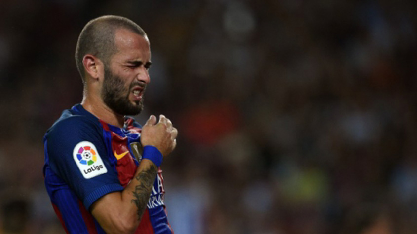 ALEIX VIDAL - Ele iria substituir Daniel Alves, mas as lesões atrapalharam os planos do jogador do Barcelona. Em 2015 custou 17 milhões de euros os cofres do clube catalão, pagos ao Sevilla, onde se destacou. Cerca de R$ 102 milhões em moedas atuais. No entanto, voltou para o mesmo Sevilla, em 2018, por R$ 51 milhões. Prejuízo para o Barcelona.