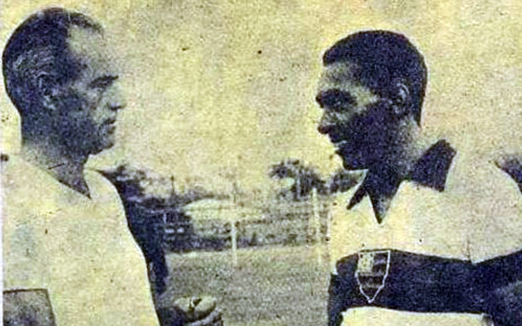 9º - Armando Renganeschi (Argentina), 1965-1967, 129 jogos, 56 vitórias / Aproveitamento: 52.5% / Curiosidade: o único técnico argentino do Flamengo. Já vivia no Brasil quando foi contratado e, rapidamente, conquistou os flamenguistas. Conquistou o Carioca de 1965.