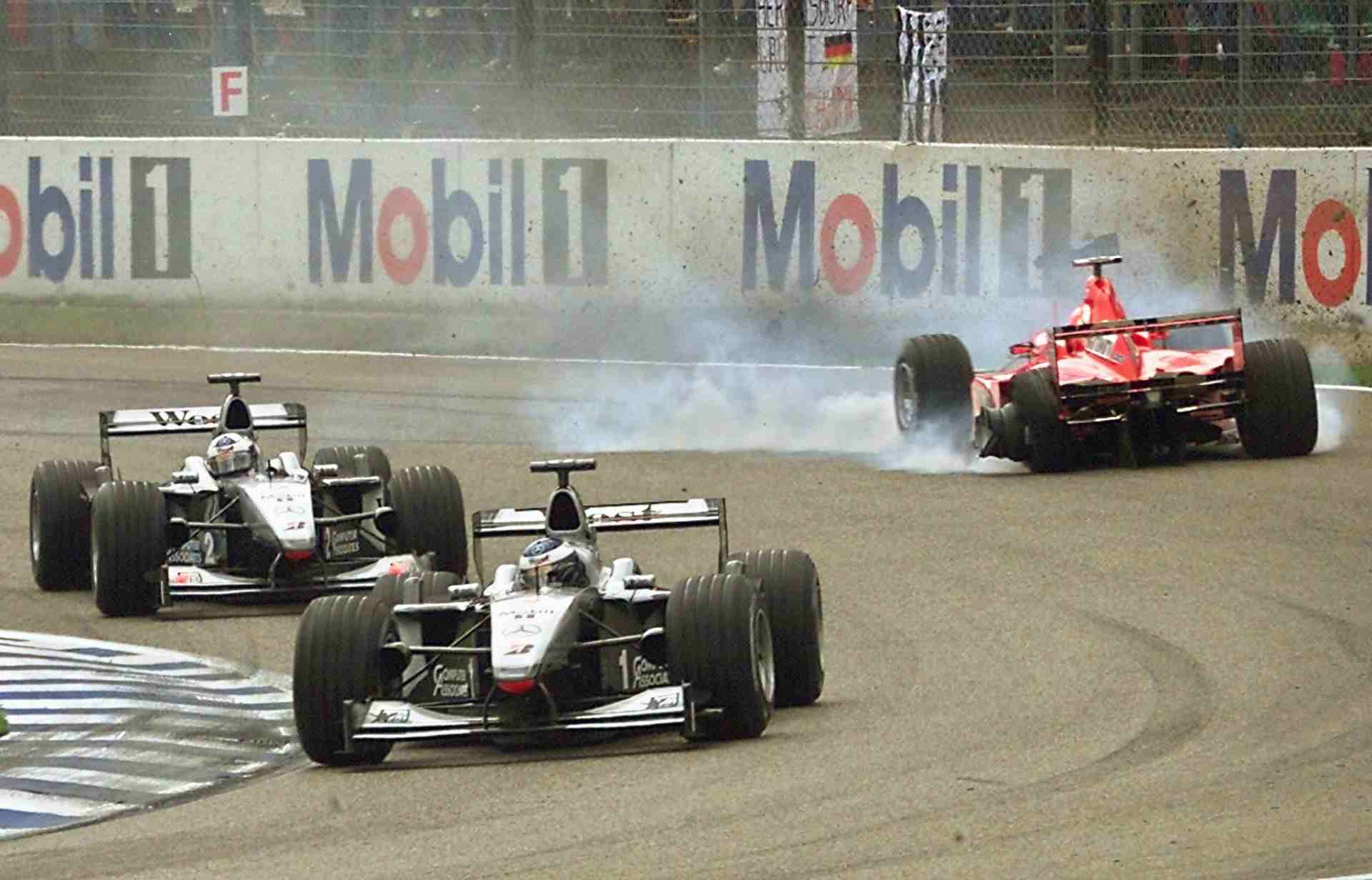 Fisichella acabou acertando o piloto da Ferrari na traseira