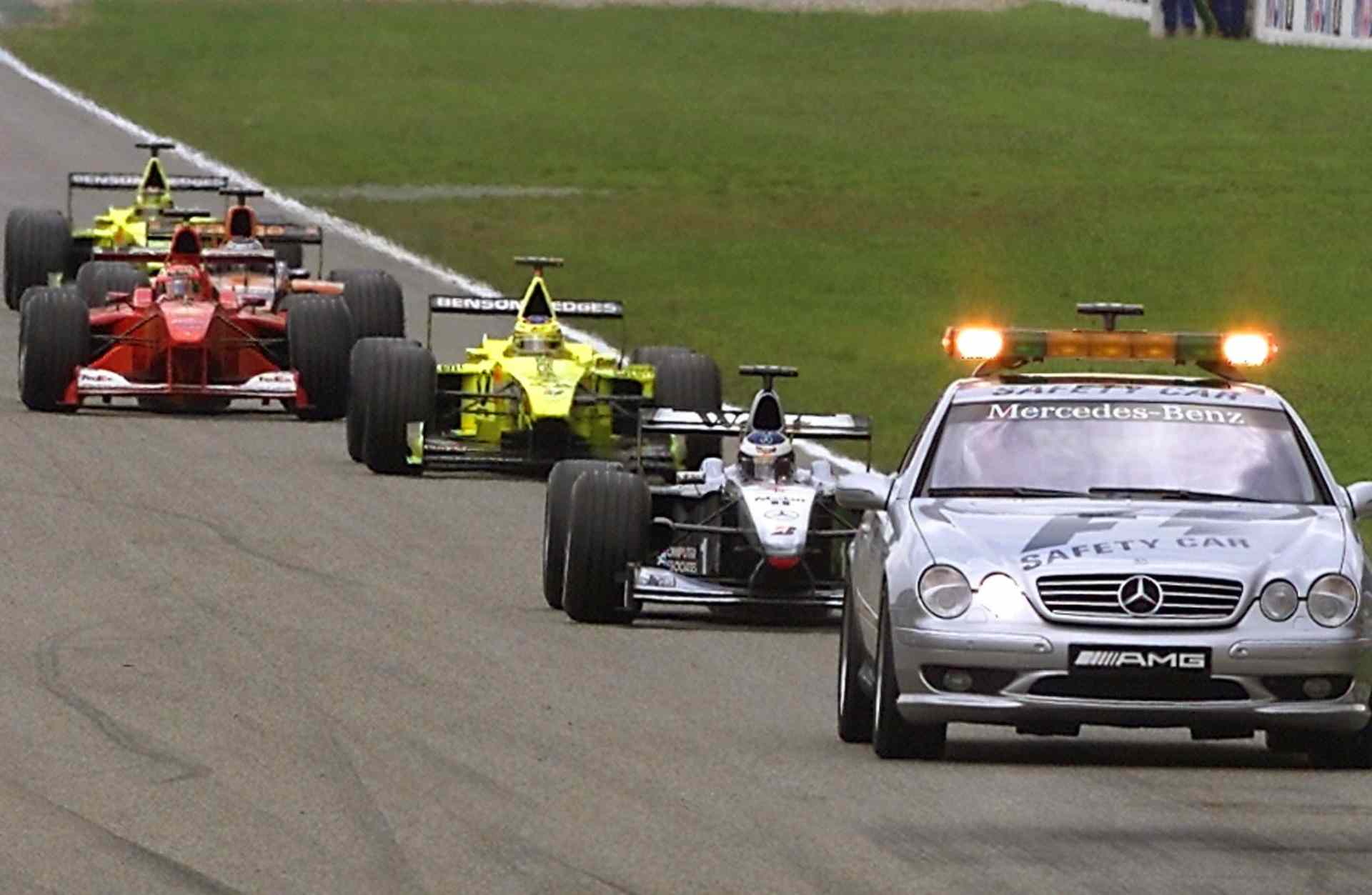 No GP da Alemanha de 2000, primeira vitória de Rubens Barrichello, o safety-car esteve presente