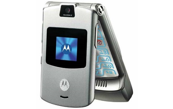 Com flip inovador, o Motorola V3 era o sonho de consumo de muitos brasileiros