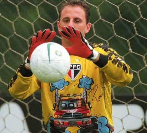 Rogério Ceni: o ex-goleiro foi campeão da Copinha de 1993 pelo São Paulo e começou a receber espaço na equipe principal a partir de então.