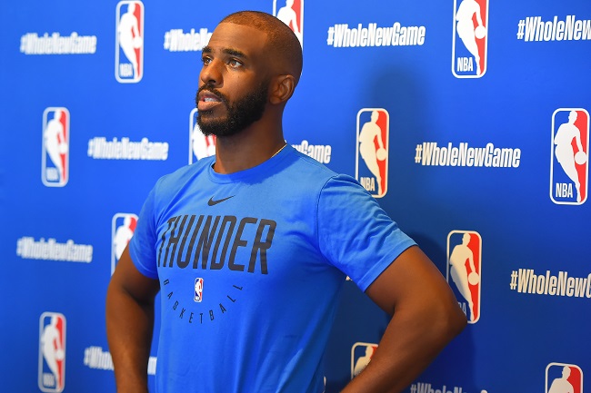 Thunder deve manter Chris Paul – O experiente astro foi presença constante em boatos de troca no Oklahoma City Thunder no último ano, mas, agora, isso tende a parar. Após excelente temporada com o time – e em vista de seu contrato pesado –, a expectativa é que a franquia desista de negociá-lo.