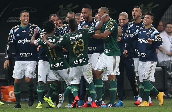 31/5/2015 - Corinthians 0 x 2 Palmeiras - Neo Química Arena - 4ª Rodada Brasileirão-2015: Primeira vitória do Verdão na Arena, marcou também a despedida de Valdivia, que fez um grande jogo. Gols de Rafael Marques e Zé Roberto.