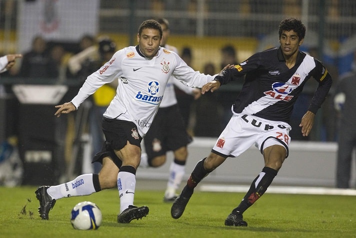 2009 - 10ª posição - 52 pontos: 38 jogos/14 vitórias/10 empates/14 derrotas